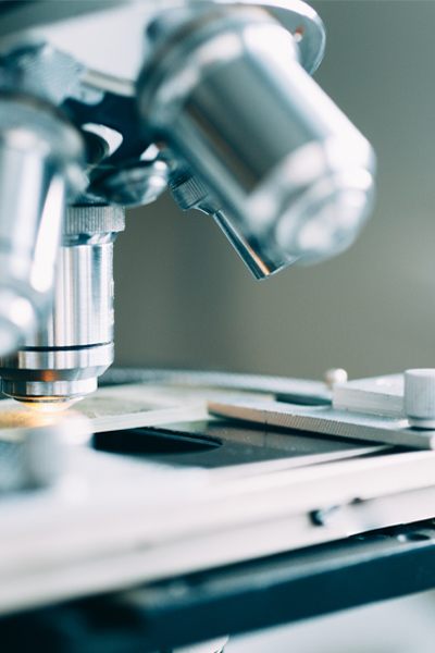 高分辨率电子显微镜